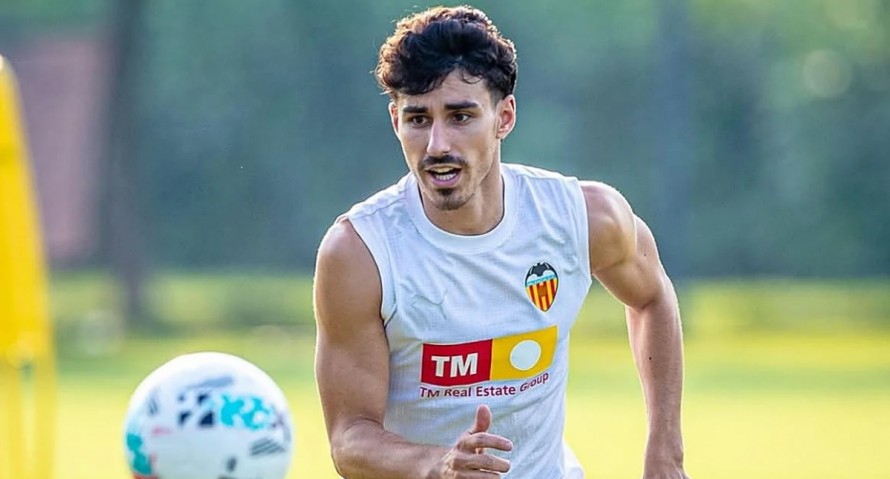Almeida vuelve a entrenarse al margen del grupo
