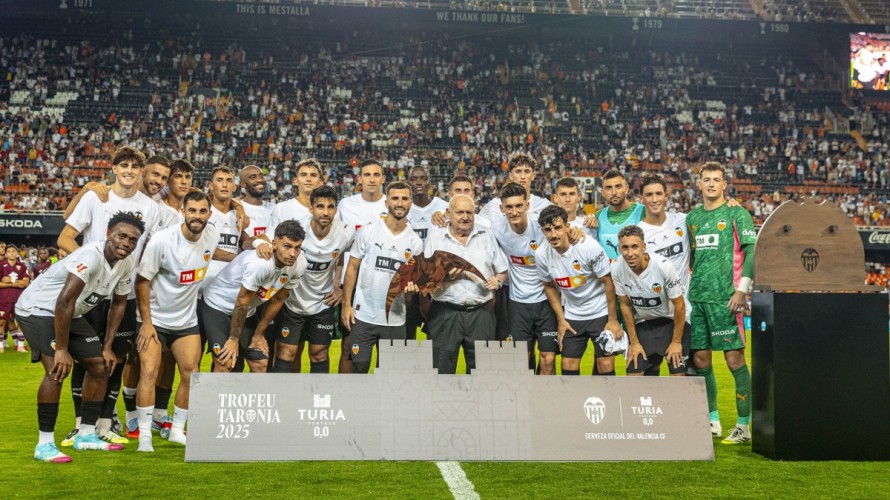 El Valencia presenta la programación del Trofeu Taronja