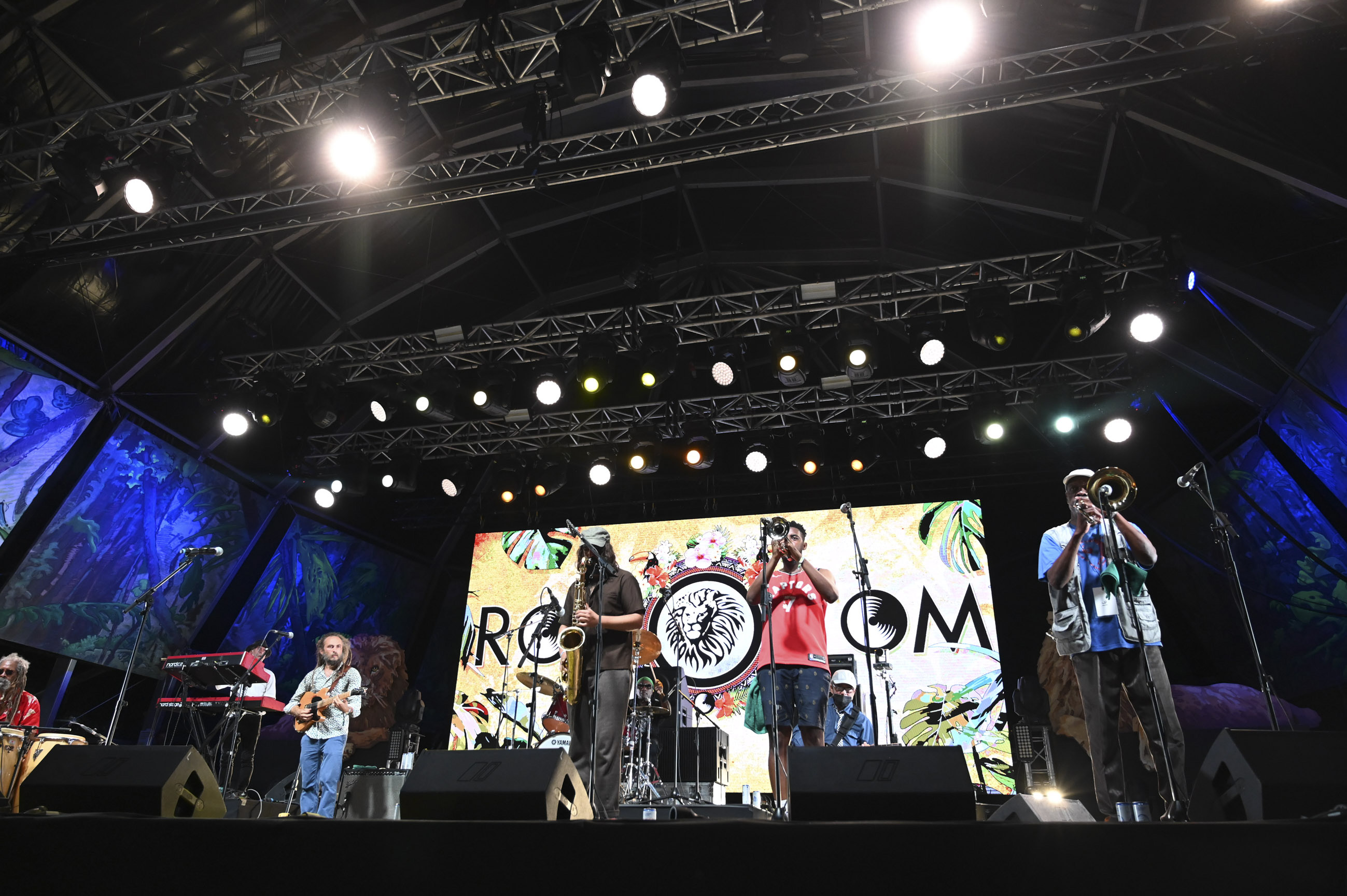 Una actuación de la primera noche del Rototom Sunsplash 2022. Foto: CARLOS PASCUAL - Una actuación de la primera noche del Rototom Sunsplash 2022. Foto: CARLOS PASCUAL -
