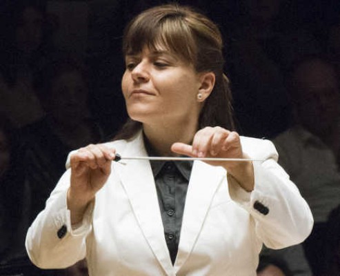 La valenciana Carmen Más dirige un concierto en Roma al frente de la Orquesta del Liceo Musicale Statale