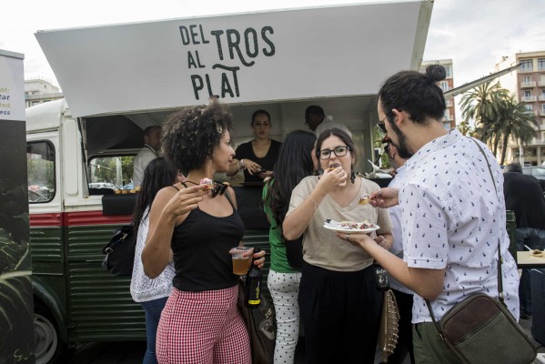 Presentació del projecte 'Del tros al plat' per a festivals i la revista Festiu (Fotos: EVA MÁÑEZ)