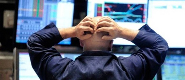 Pudo ser peor: el Ibex 35, que llegó a perder un 3,4%, acabó bajando un 2,5%