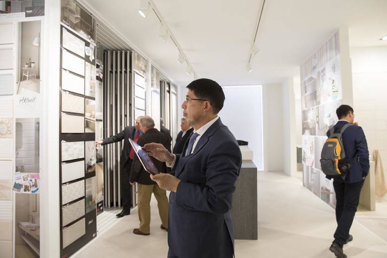 Un estudio alerta al sector cerámico del potencial de mercados en crecimiento como EEEU y China