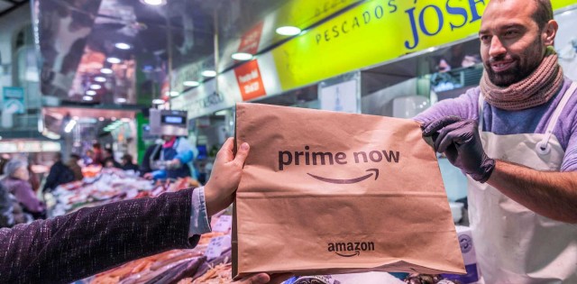 Amazon abre su 'supermercado' online en València y se adelanta al nuevo proyecto de Mercadona