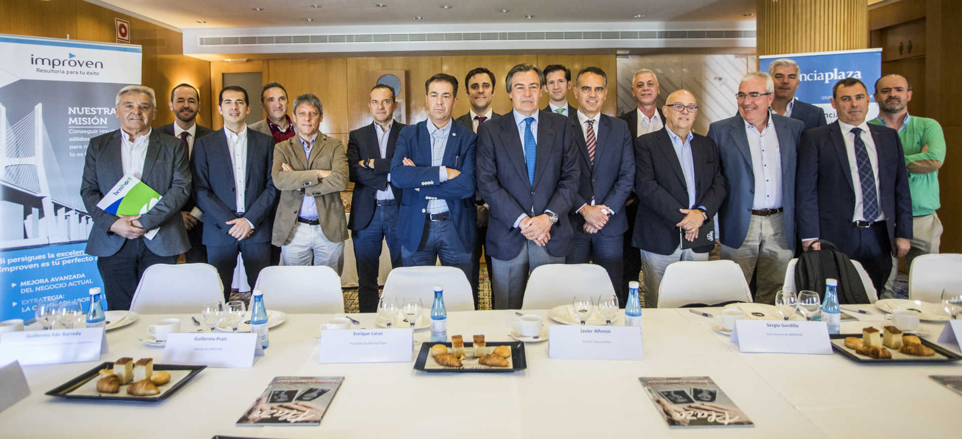 Desayuno sobre el sector hortofrutícola junto a Improven (Fotos: EVA MÁÑEZ)