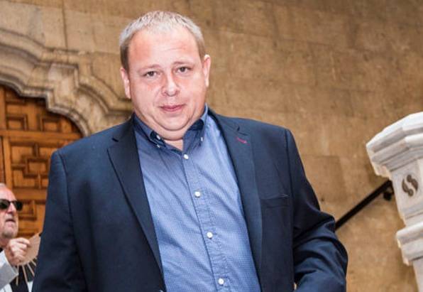 El PP de Gandia remite a la Fiscalía un dossier sobre el canon del agua firmado por Orengo