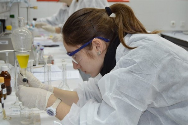 La VIU ofrecerá descuentos del 30% a las mujeres que cursen programas de Ciencia y Tecnología