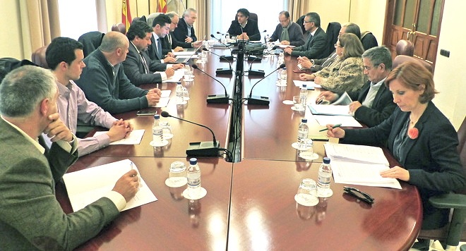 El 64% de las empresas públicas valencianas incumple la paridad en sus consejos