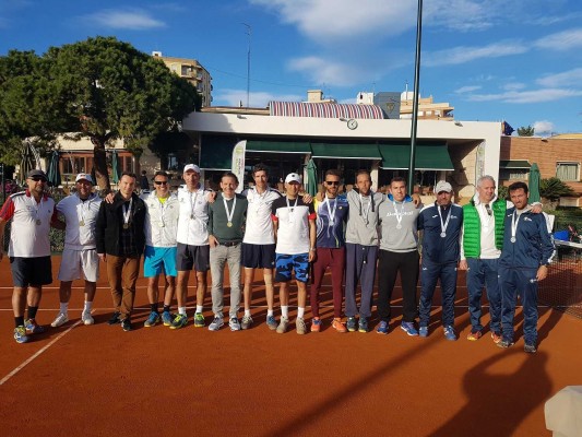 El Club de Tenis Valencia se proclama Campeón de la Comunitat Valenciana por equipos Veteranos +40  
