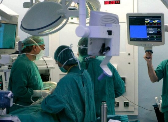 Quirónsalud aplica una técnica que aumenta la supervivencia de las pacientes con cáncer de ovario