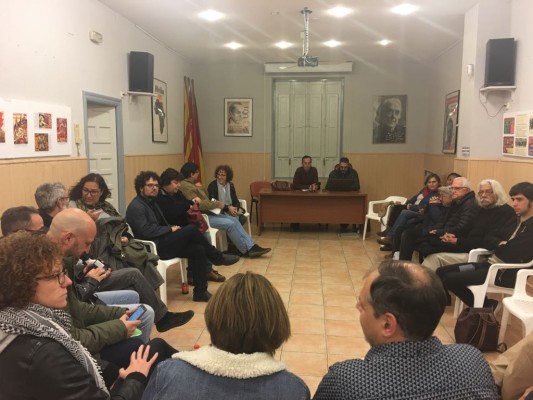 Los críticos de EU hacen campaña por la renovación de su cúpula con un decálogo organizativo