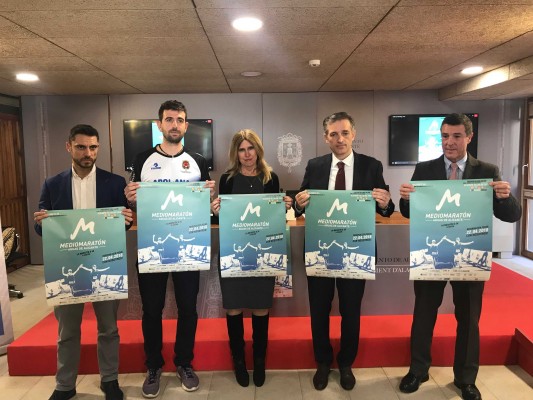 Alicante lanza la novena Media Maratón para consolidar la prueba con 3.500 participantes