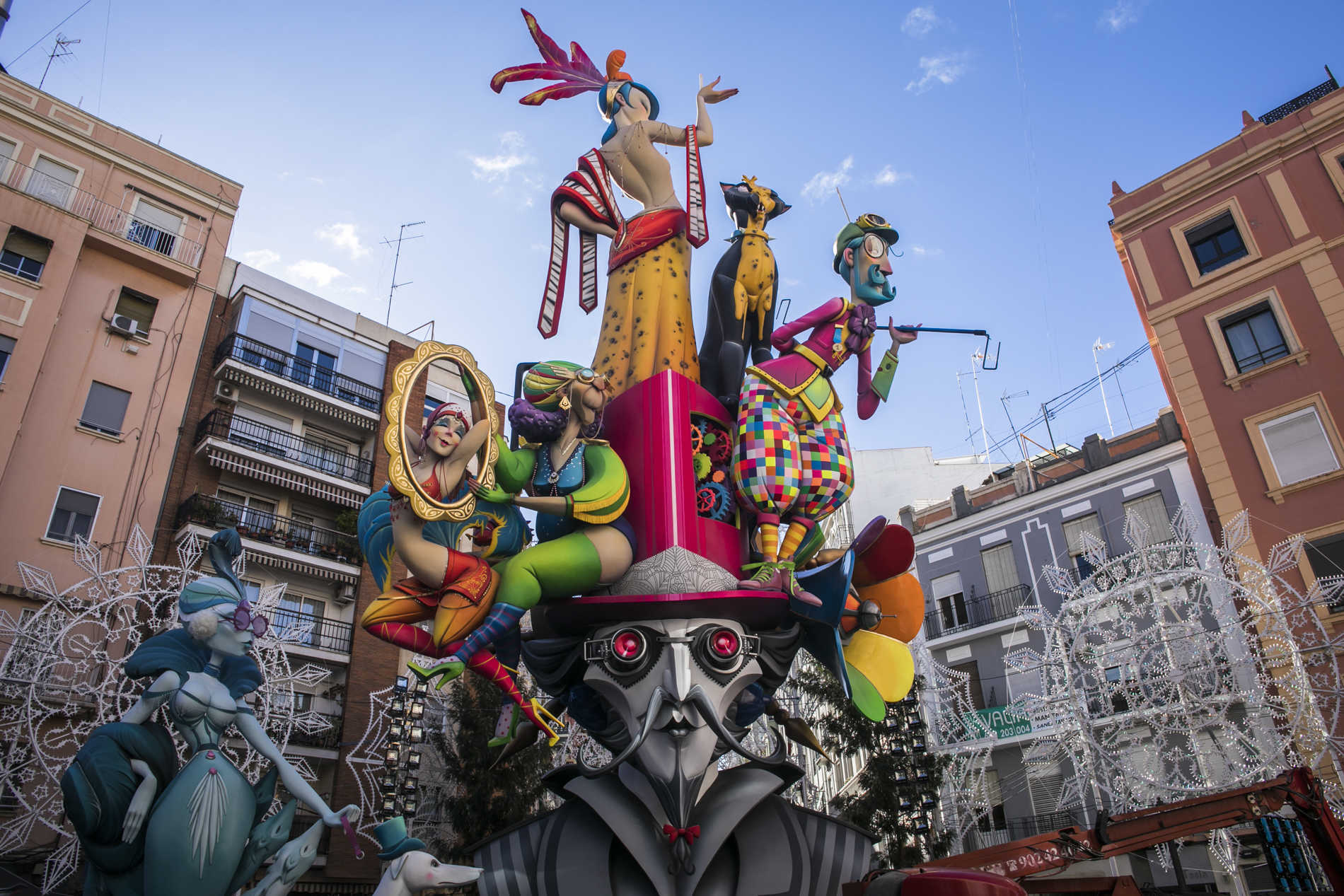 Plantà 2018: los ninots toman las calles de València (Fotos: EVA MÁÑEZ)