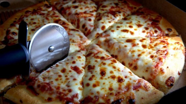 Condenados tres hosteleros por usar indebidamente la marca Pizza Hut en sus locales