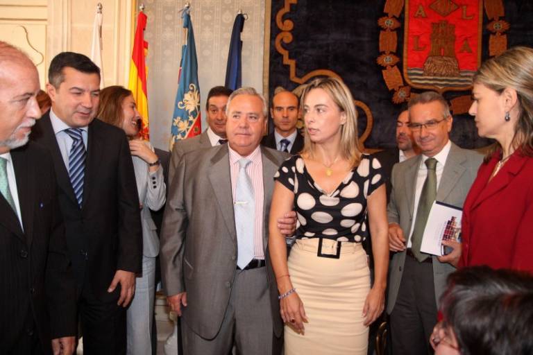 Anticorrupción solicita 10 años de prisión para Alperi y Castedo por el amaño del PGOU