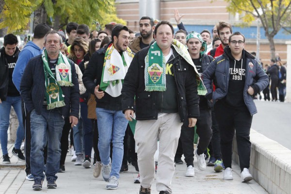 El Ontinyent pondrá a disposición del Elche 250 entradas al precio de 10 euros cada una