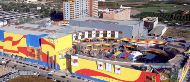 MN4 recurrirá el pacto de los horarios comerciales del Consell por afectar a la 
