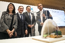 La Fundación La Caixa presenta su proyecto para CaixaForum València (Fotos: EVA MÁÑEZ)