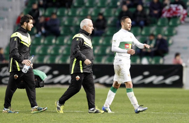 Iván Sánchez se retira con molestias y Gonzalo se perderá la final de Ontinyent por sanción