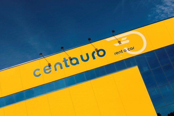 La 'rent a car' benidormense Centauro abre sus primeras cuatro oficinas en Italia