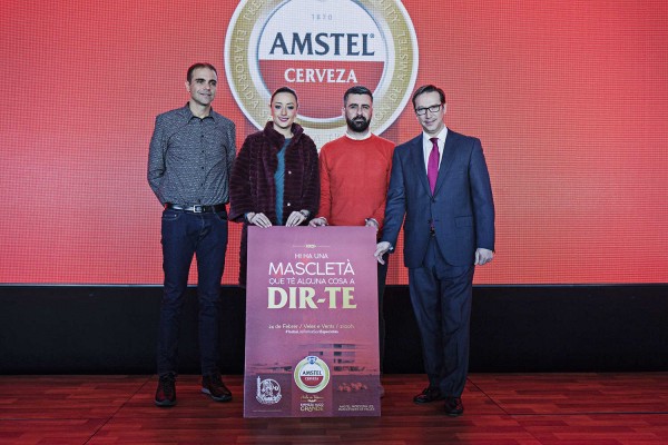 Ricardo Caballer dibuja el cielo de la Marina con su espectáculo ‘Pirotecnia total’