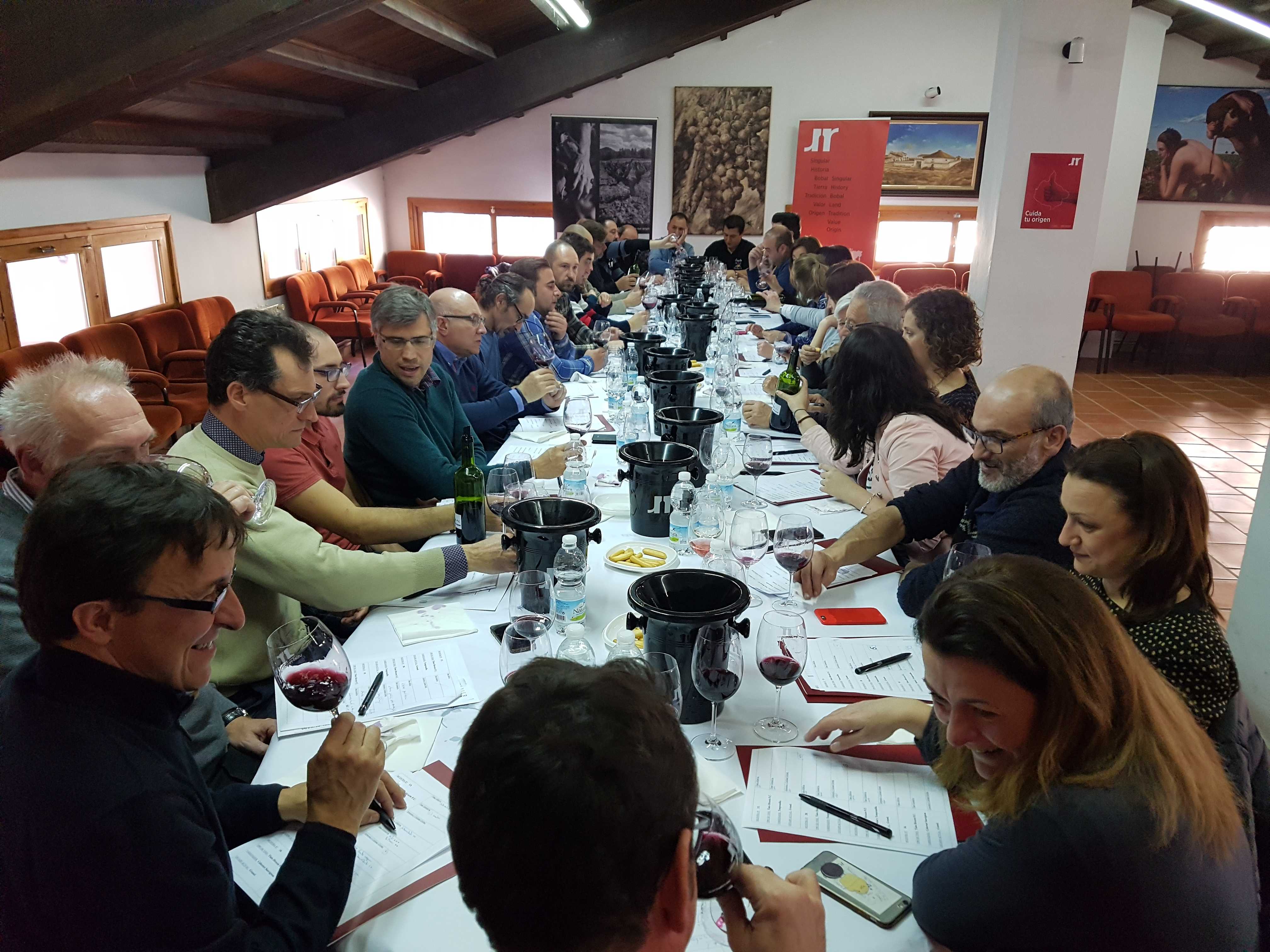 Utiel-Requena celebra la IV Jornada de
Enólogos de la Denominación de Origen