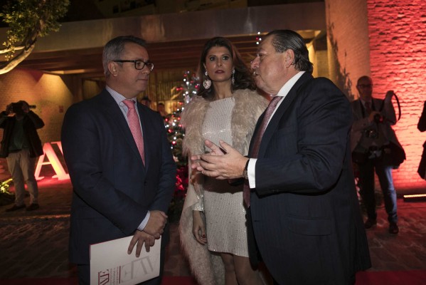 AVE celebra su tradicional Cena de Navidad (Fotos: EVA MÁÑEZ)