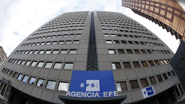 
Bankia y Efe ponen en marcha su programa de becas en información económica