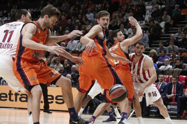 Valencia Basket, a olvidar la decepción copera contra Olympiacos

