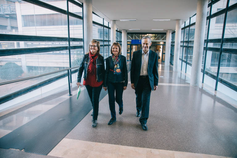 María Antonia García Benau, Mavi Mestre y Vicent Martínez. Foto: KIKE TABERNER - 
