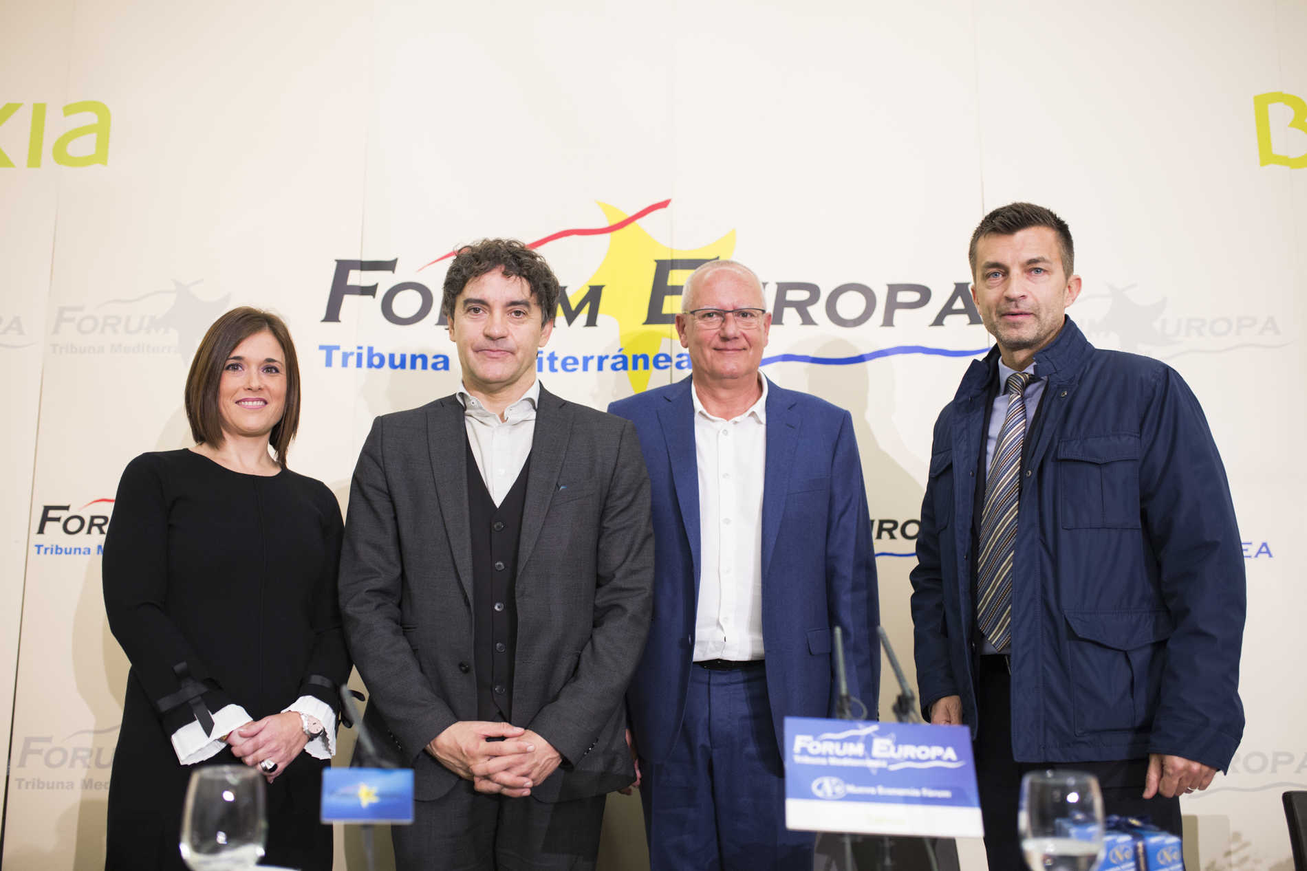 El alcalde de Dénia explica el proyecto gastronómico de la ciudad en el Forum Europa (Fotos: ESTRELLA JOVER)