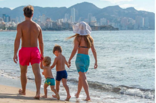 Un hotel de Benidorm, el primero de la Comunitat en integrar todas las necesidades para los bebés