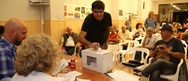 El sector de Pavón apoyará a los candidatos de EUPV a los que instaba a dimitir por el viaje a Cuba