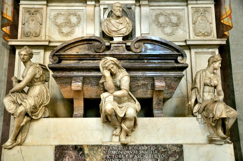 Sepulcro de Miguel Angel en Florencia - 