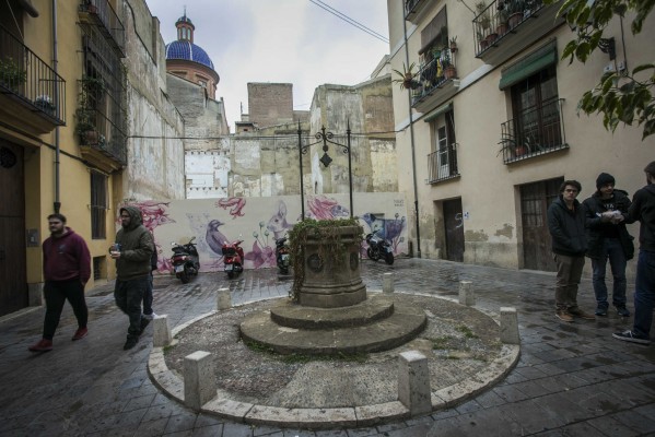 El pou de Viciana, des d’on ressona el clam per la llengua valenciana
