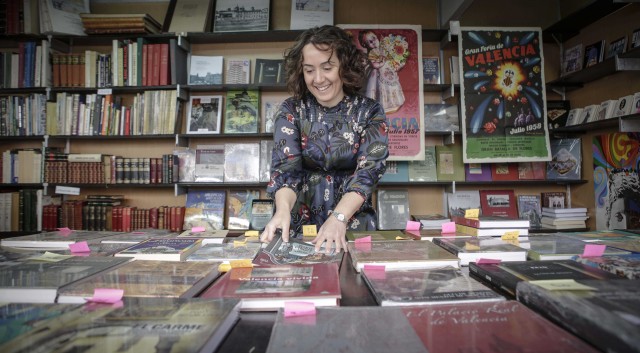 A contracorrent: la Fira del Llibre Antic torna disposada a resistir