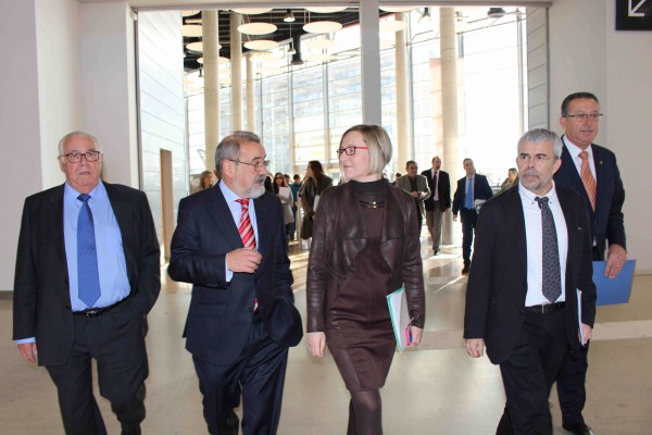 Salvador anuncia la próxima convocatoria de ayudas de 12 millones de euros para la rehabilitación de edificios 