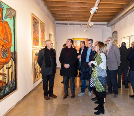L'univers creatiu del pintor José Morea s'instal·la al centre d'art de Riba-Roja


