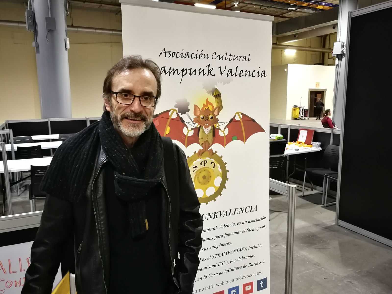 Rubén Pellejero, durante su participación en el Heroes Comic Con València - 