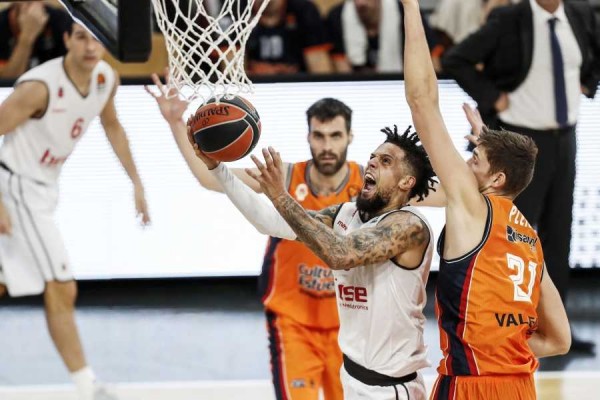 Primera visita del Brose Bamberg a la Fonteta