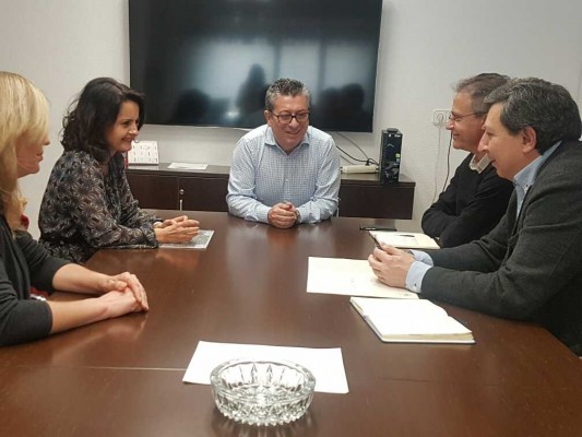 Alicante busca el respaldo de Costas para lograr que Tabarca recupere la bandera azul perdida