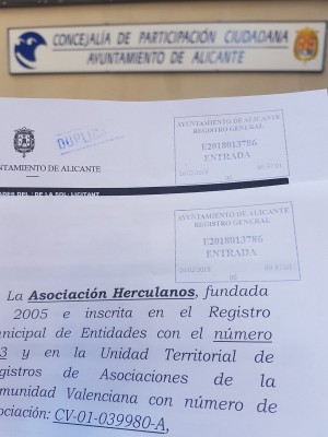 Herculanos presenta por registro su propuesta para el callejero