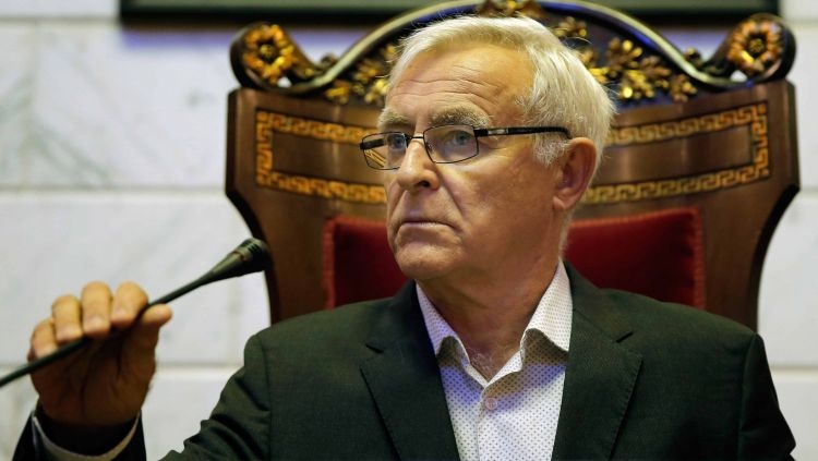 Ribó da la bienvenida a un decreto ley para el superávit: 