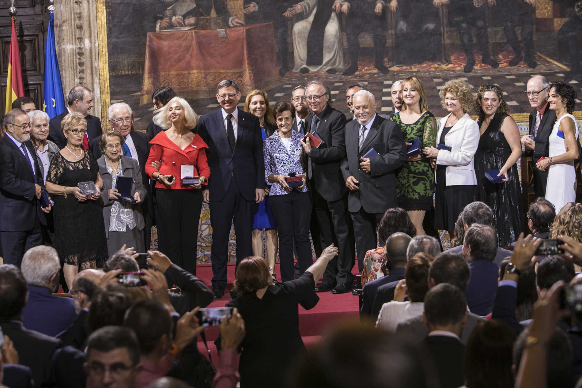 Acto institucional del 9 d'Octubre en el Palau de la Generalitat (Fotos: EVA MÁÑEZ)