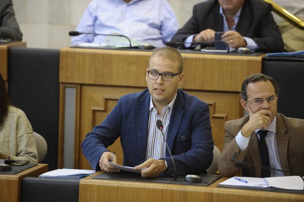 La Diputación de Alicante convoca la comisión para 'husmear' en los gastos de los partidos politicos