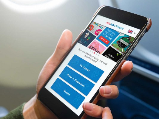 Air Nostrum implanta el entretenimiento a bordo a través de móviles y tabletas personales con Immfly