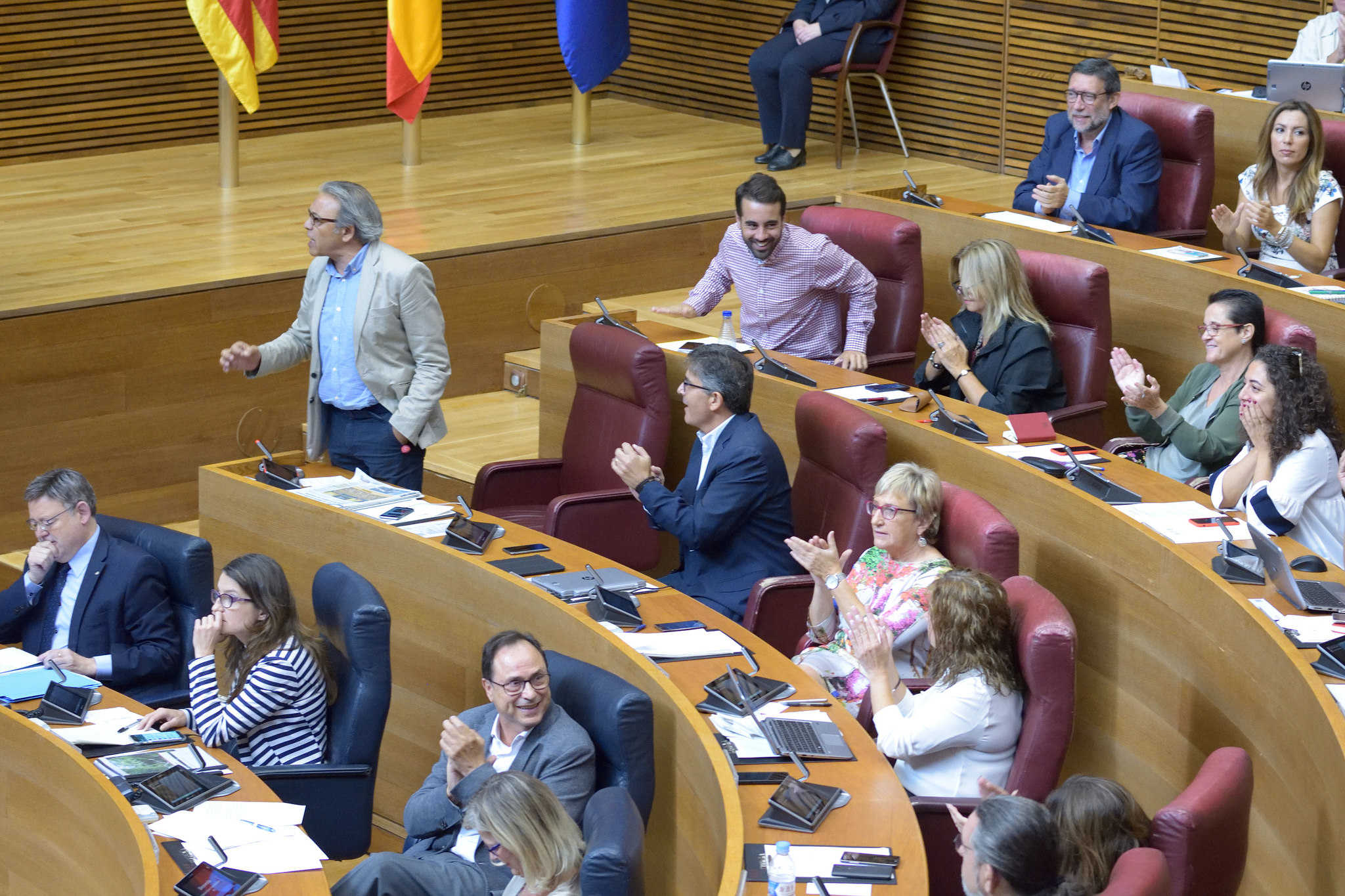 La bancada del PSPV. Foto: CORTS - 