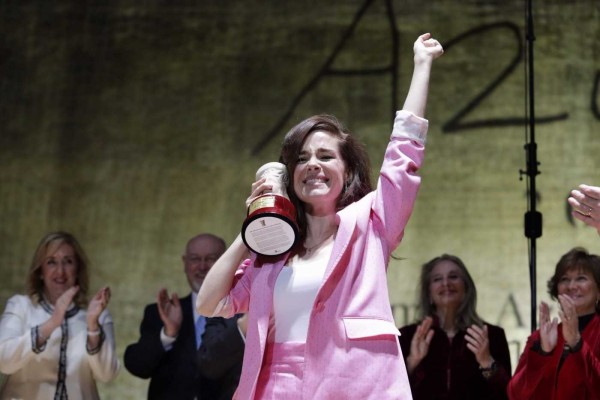 Nuria Gago gana el premio Azorín de novela con 'Quiéreme siempre'