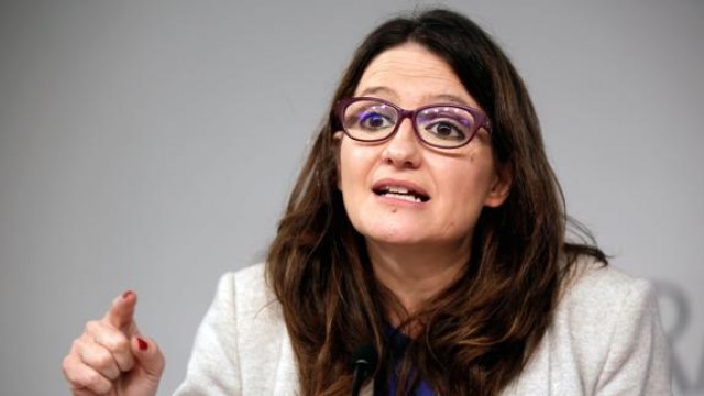 Oltra critica la falta de inversión en la Comunitat y el desinterés del Gobierno por el Corredor 