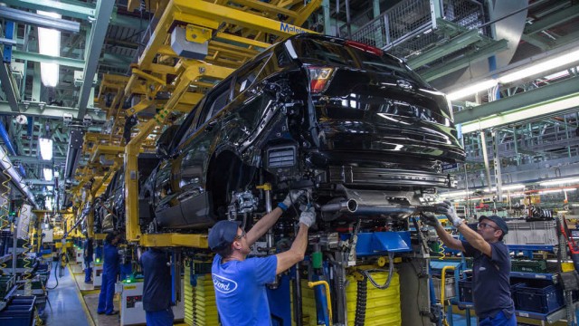 El turno extraordinario de Ford previsto para este sábado se suspende por falta de suministros
